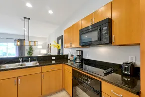 Family 3BR • Hot Tub • Resort Access - Image 4