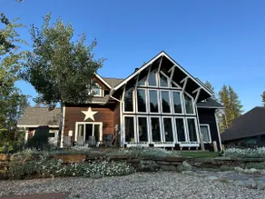 Lay Back Lodge - Image 2