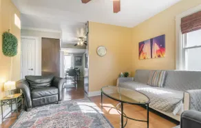 Stylish & Updated Bungalow - Image 4