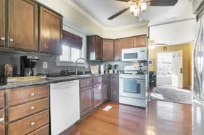 Stylish & Updated Bungalow - Image 2