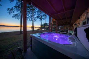 Lake Wateree Sunsets: 6000SF, Dock/Ramp & HOT TUB! - Image 4