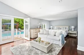 Hamptons Vacation Home Near Shinnecock Hills Golf Club. Pool & Water Access - Image 4