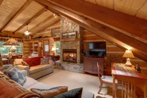 Private Tree Canopy Retreat-for-Two - Image 3