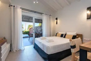 Deluxe Studio with Mini Pool - Image 2