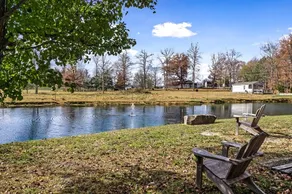 The Woodside Cottage-Close to Downtown! - Image 2