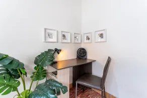 2BR Apartment · Manila, Poblado · A/C · Fast WiFi - Image 4