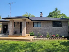 Waterfront 3 bedroom cottage on Lake Scugog - Image 4