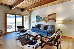 🌲Timberline D1D Deluxe 2-Bedroom ~Hot Tub~Pool~WiFi~Ski-in/out~Local Shuttle🌲 - Image 4