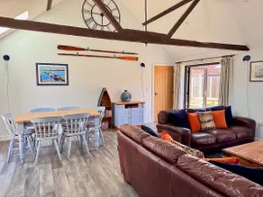 Pet friendly getaway - private hot tub, enclosed garden - countryside views - Image 2