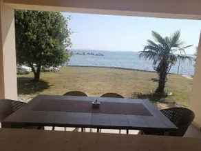 FIRST ROW TO THE SEA,newly renovated - Image 5