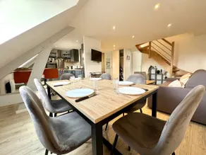 Spacious duplex • Ideal for families & pros • 2 bathrooms - Image 2