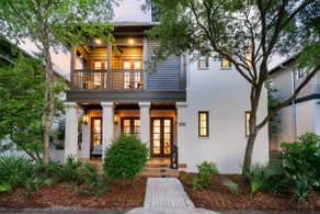 The Rosewater House in the heart of Rosemary Beach - Image 2