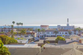 Pismo Beach Gem! - Image 2