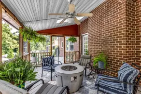 Private 4BR w/ Salt Pool, Hot Tub & Fire Pit - Image 2