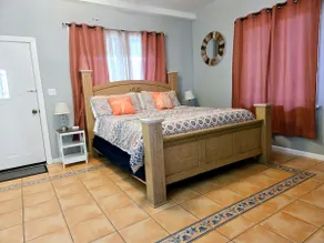 The Meadow House - Image 3
