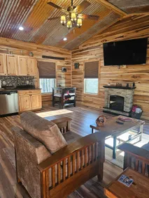 Carson Creek Rentals Hideout - Image 4