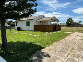 Charming Bungalow-safe area-8 minutes from S Tulsa - Image 2