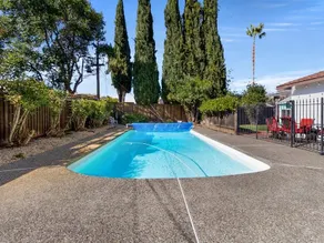 Luxurious & cozy Large 4 BR 2BA Home with Swimming POOL- San Jose Cambrian area - Image 4