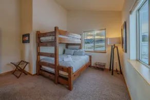 Mountain Retreat at 10,000 feet with Hot Tub - Image 5