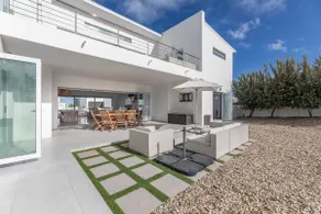 189 Beach House - Image 2