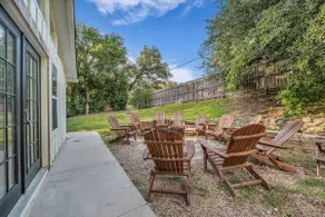 Elegantly Designed Mid-Century Modern Home Near Magnolia - Image 5