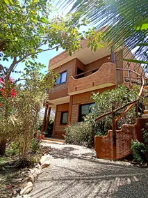 Casa de los Pájaros - Image 2