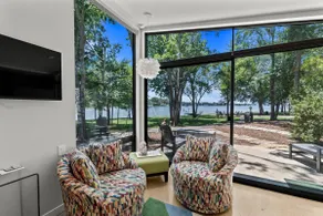 Peninsula Retreat | Adult-Only | Pool & Pickleball - Image 5