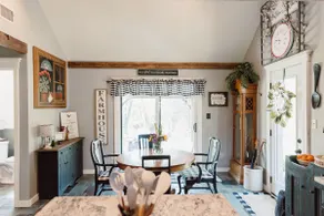Historic Shabby Cabin W/ Modern Comfort Sleeps 11! - Image 4