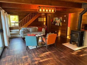 Spacious & Private Mt. Baker Cedar Cabin! - Image 4