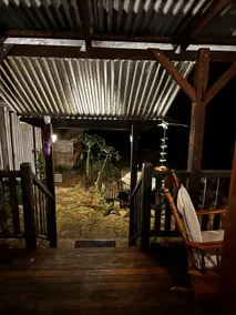 Dragonfly Cottage Off-grid rustic nature hideaway - Image 3