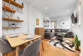 Modern Spacious 1 Bed Flat near Richmond Park - Image 3