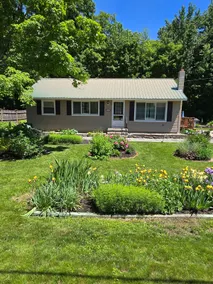 In the heart of North Conway - Image 2