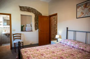 Rustic apartment with a great view - Image 4