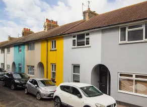 Blachington Cottage, Stunning and Central By Air Premier - Image 2