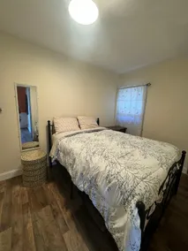 The Neighborhood House - Image 3