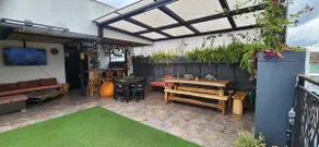 Cala - Loft style Industrial Apartment - Image 4