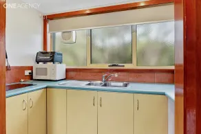 Alice Beside The Sea - 2 Bedroom Apartment - Image 4