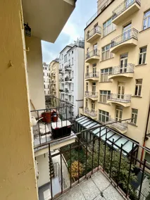 Exclusive flat near Old Town - Image 5