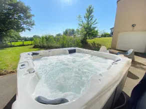 Large House - Swimming Pool - Wi-Fi - Image 2
