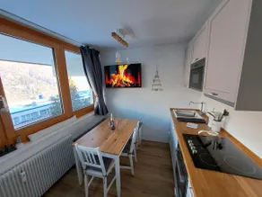 Mini apartment on the slopes with a view - Image 4