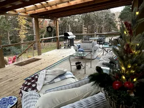 Lake Texoma wooded retreat near Marina Del Rey - Image 2