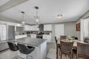 Beautiful 4BR Home- LV Strip, Airport & Conv. Cent - Image 2