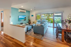 Heliconia 1 Hamilton Island 3 Bedroom Ocean Views with Golf Buggy - Image 4