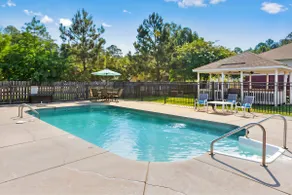 Cozy Condo near Beach | Pool + BBQ Access | WiFi - Image 4