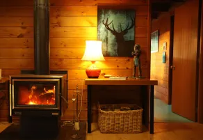 Retro Retreat (cosy, fireplace, outdoor bath) - Image 4