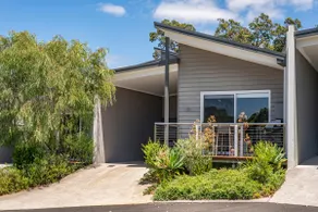 Sedici | 2 BR Dunsborough Retreat Villa - Image 3