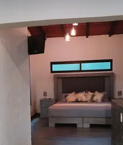 Chalet 08 - Image 3