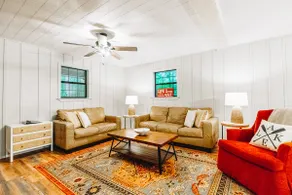 Luxurious cabin with fire pit, kayaks, and dock. - Image 3