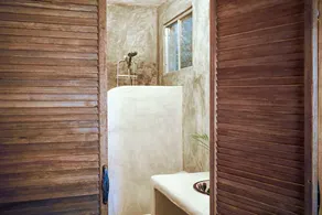 Casas Tropical Mid-Town Ground Floor Redonda 1 - Image 5