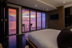 Villa U - 3BR Beachfront Haven - Image 4